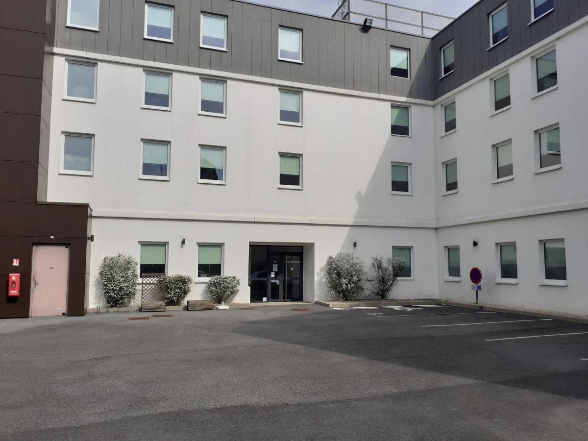 Ibis Budget Saint-Quentin Centre Gare Exterior foto