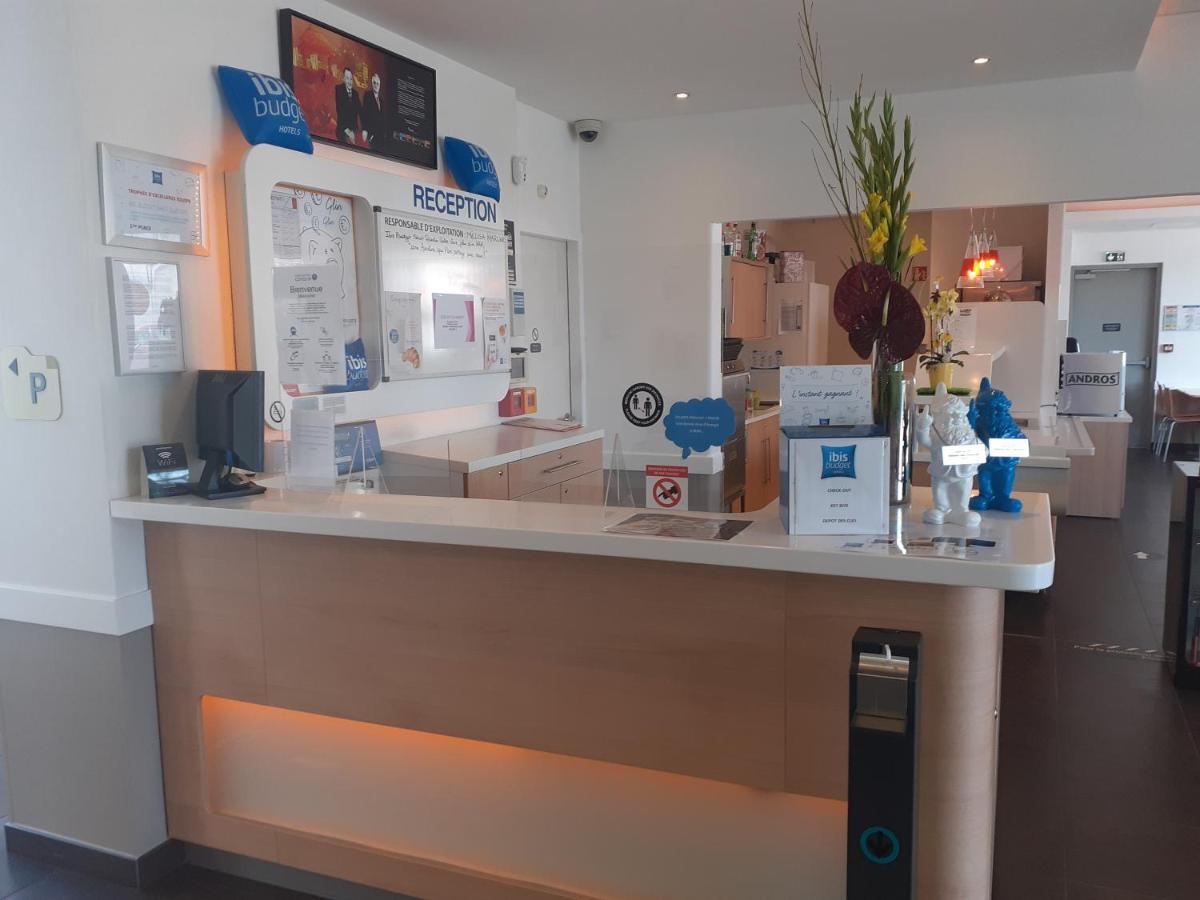 Ibis Budget Saint-Quentin Centre Gare Exterior foto
