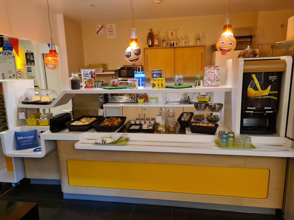 Ibis Budget Saint-Quentin Centre Gare Exterior foto