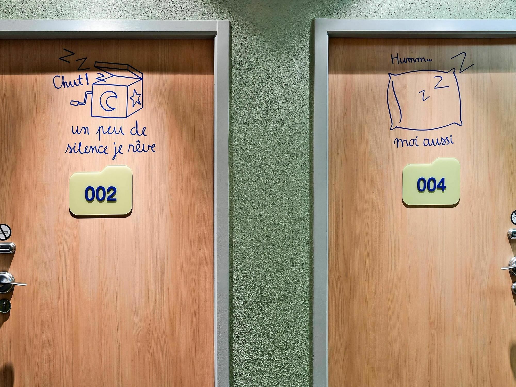 Ibis Budget Saint-Quentin Centre Gare Exterior foto